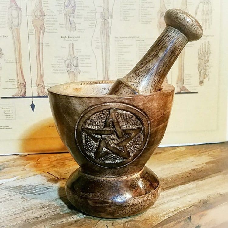 Wood-Pentagram-Mortar-Pestle-Occult-Items