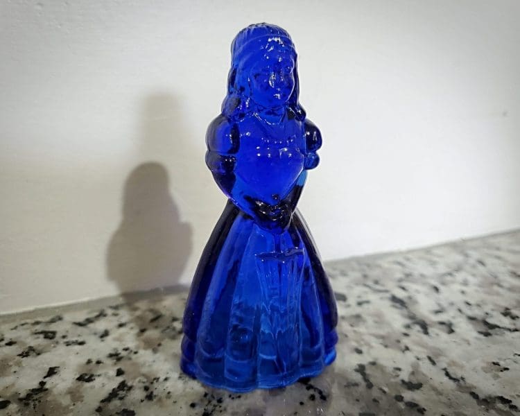 Haunted Item, Uranium Glass Figurine, Vaseline Glass Figure