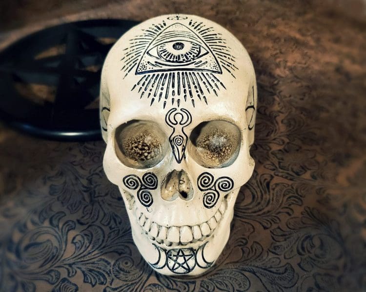Witch Skull, Pagan Skull, Altar Skull